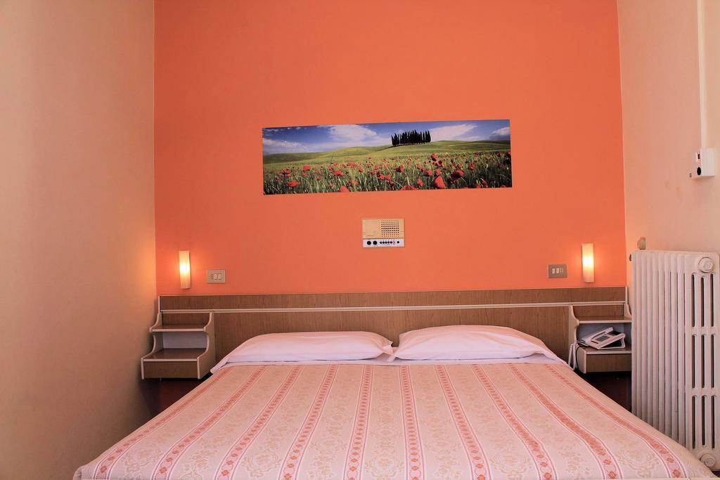 Hotel Saturno 3*